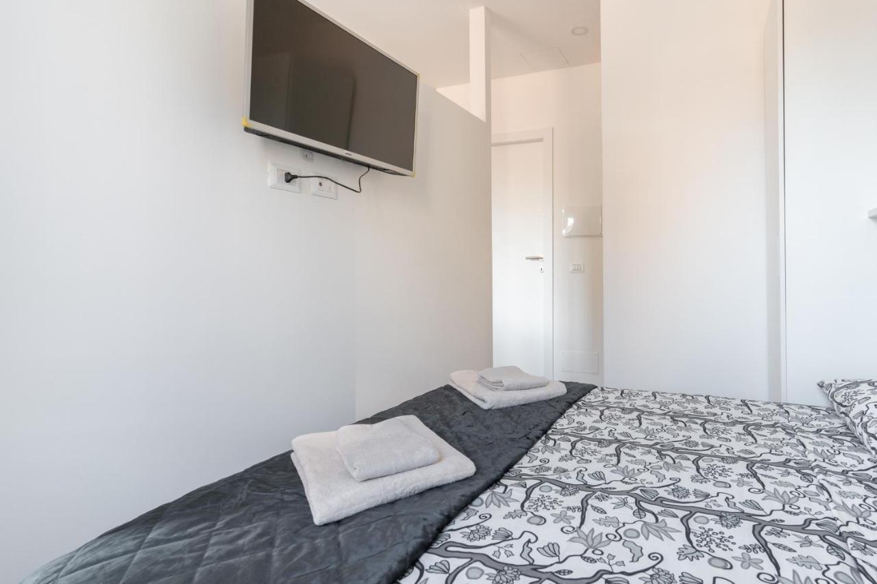 Cimiano Suite 21, New Apartment Milan Exterior photo